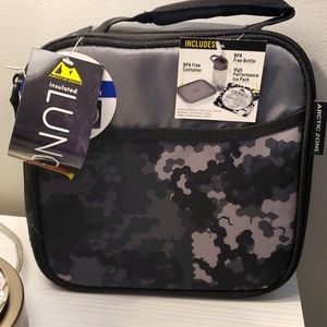 Artic Zone Camo Lunch Box. NWT!!